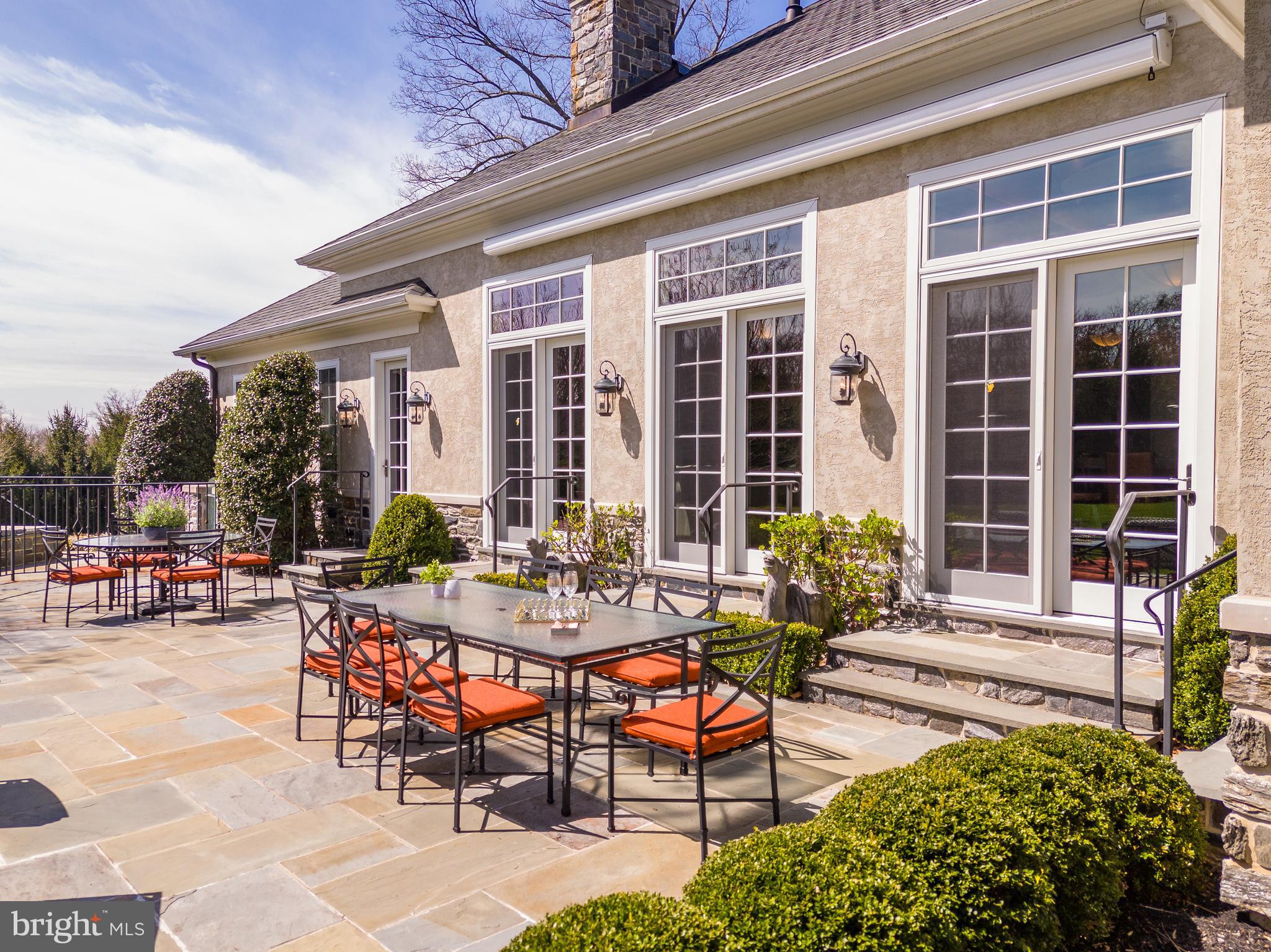 WINFIELD - Residential