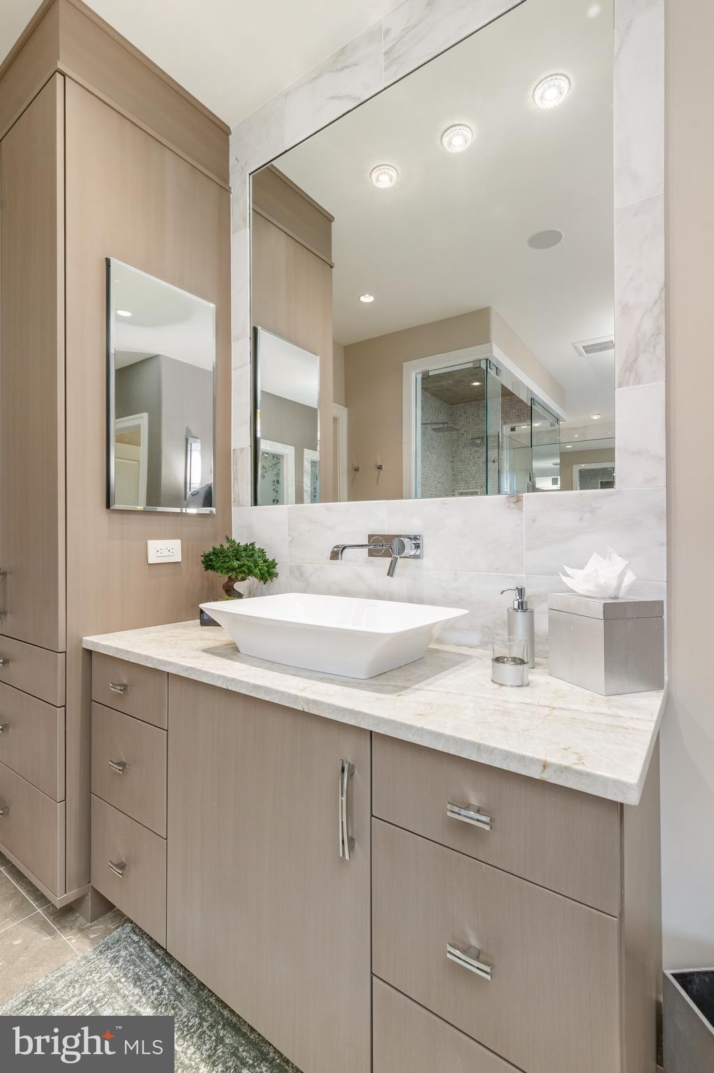 WINFIELD - Residential