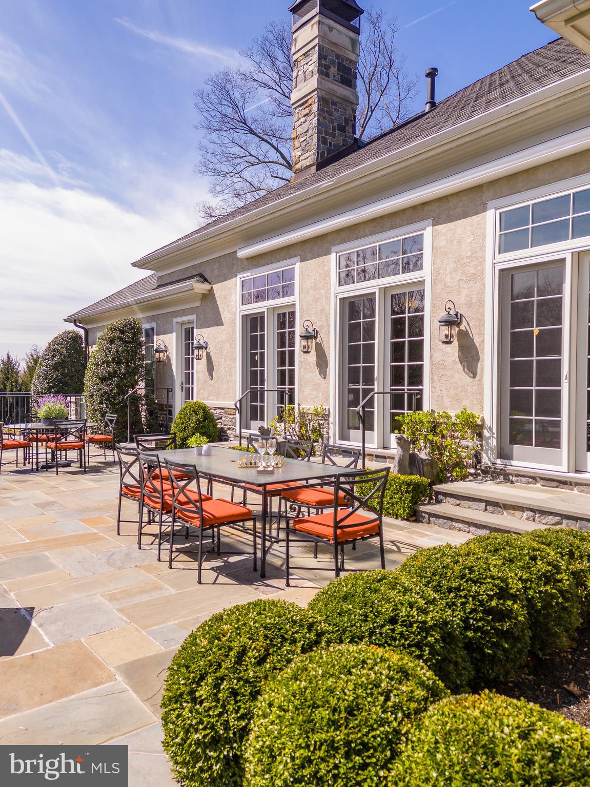 WINFIELD - Residential