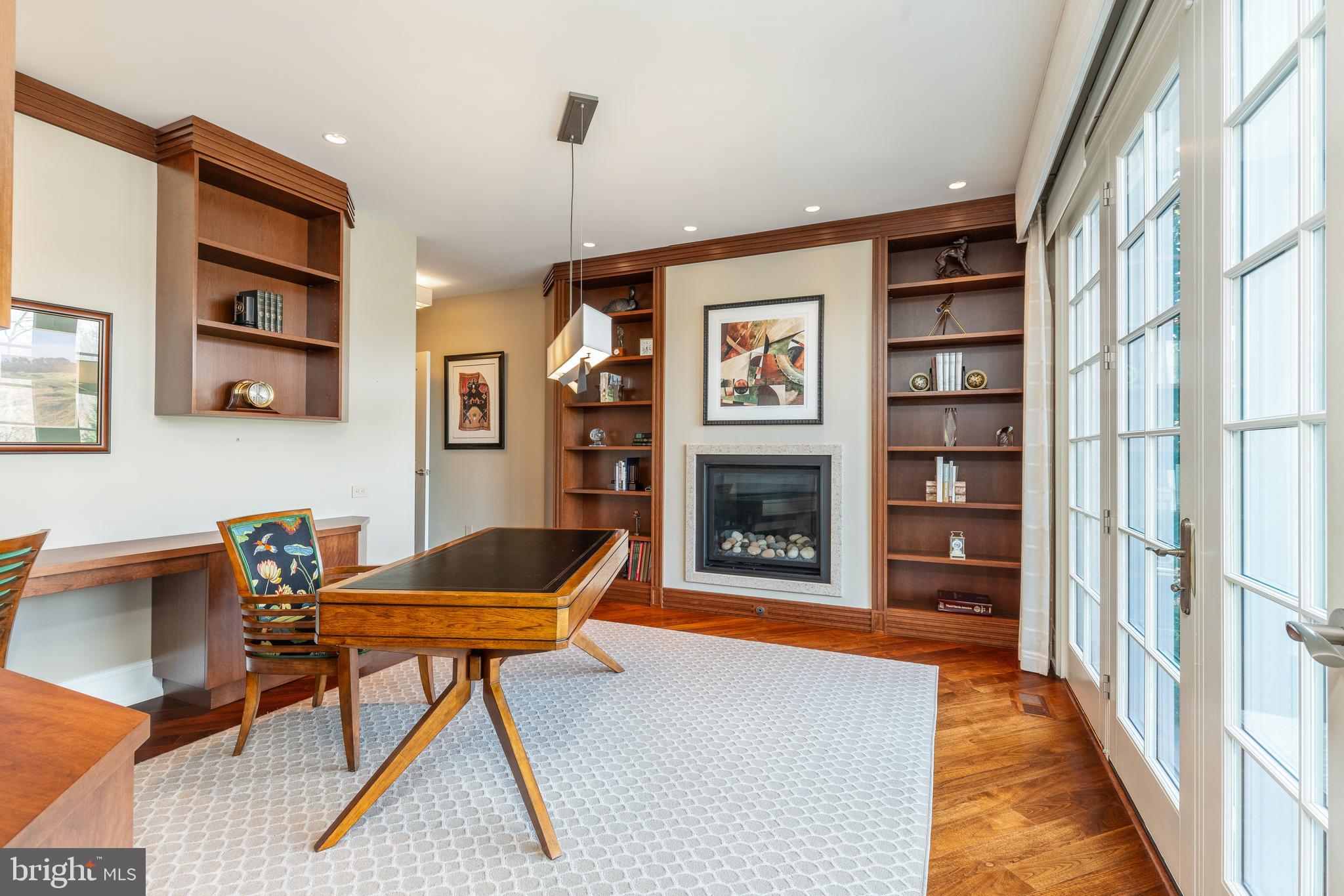 WINFIELD - Residential