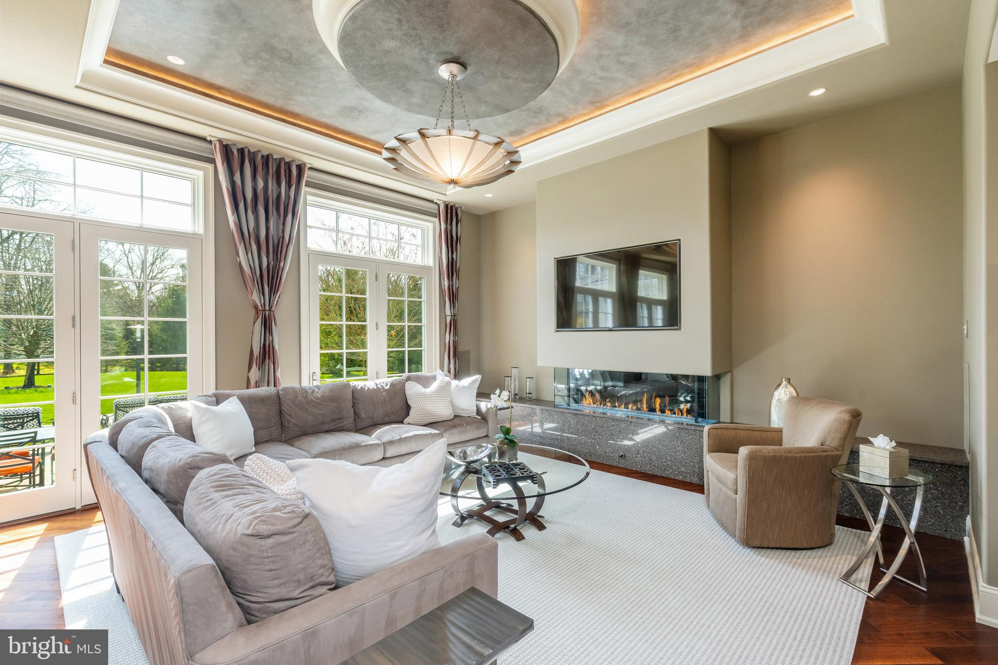 WINFIELD - Residential