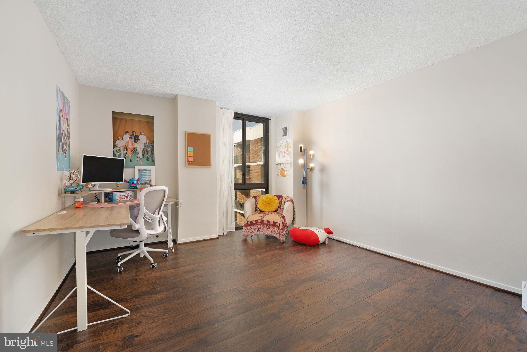 IDYLWOOD TOWERS CONDO - Residential Lease