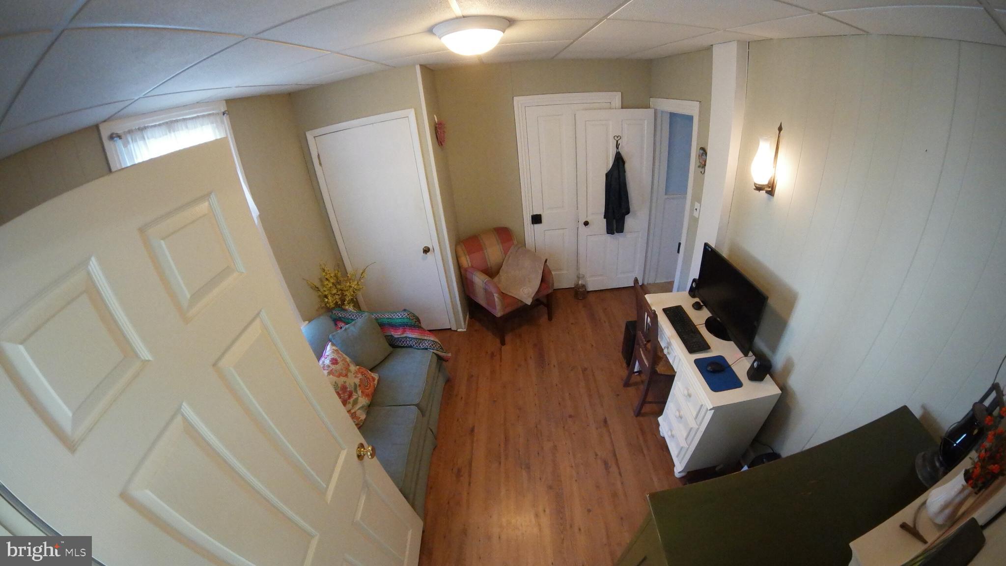 KLEINFELTERSVILLE - Residential