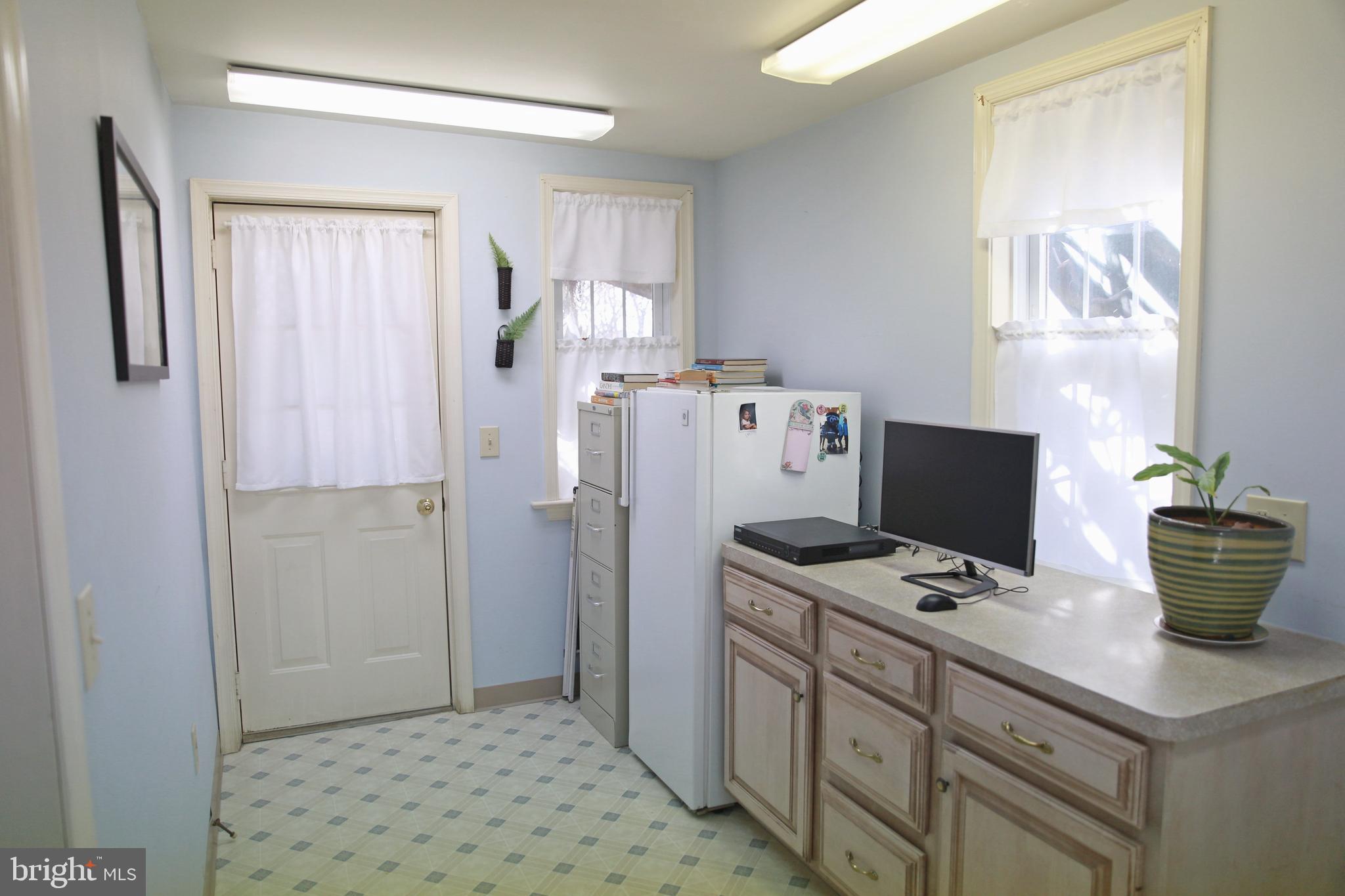 KLEINFELTERSVILLE - Residential