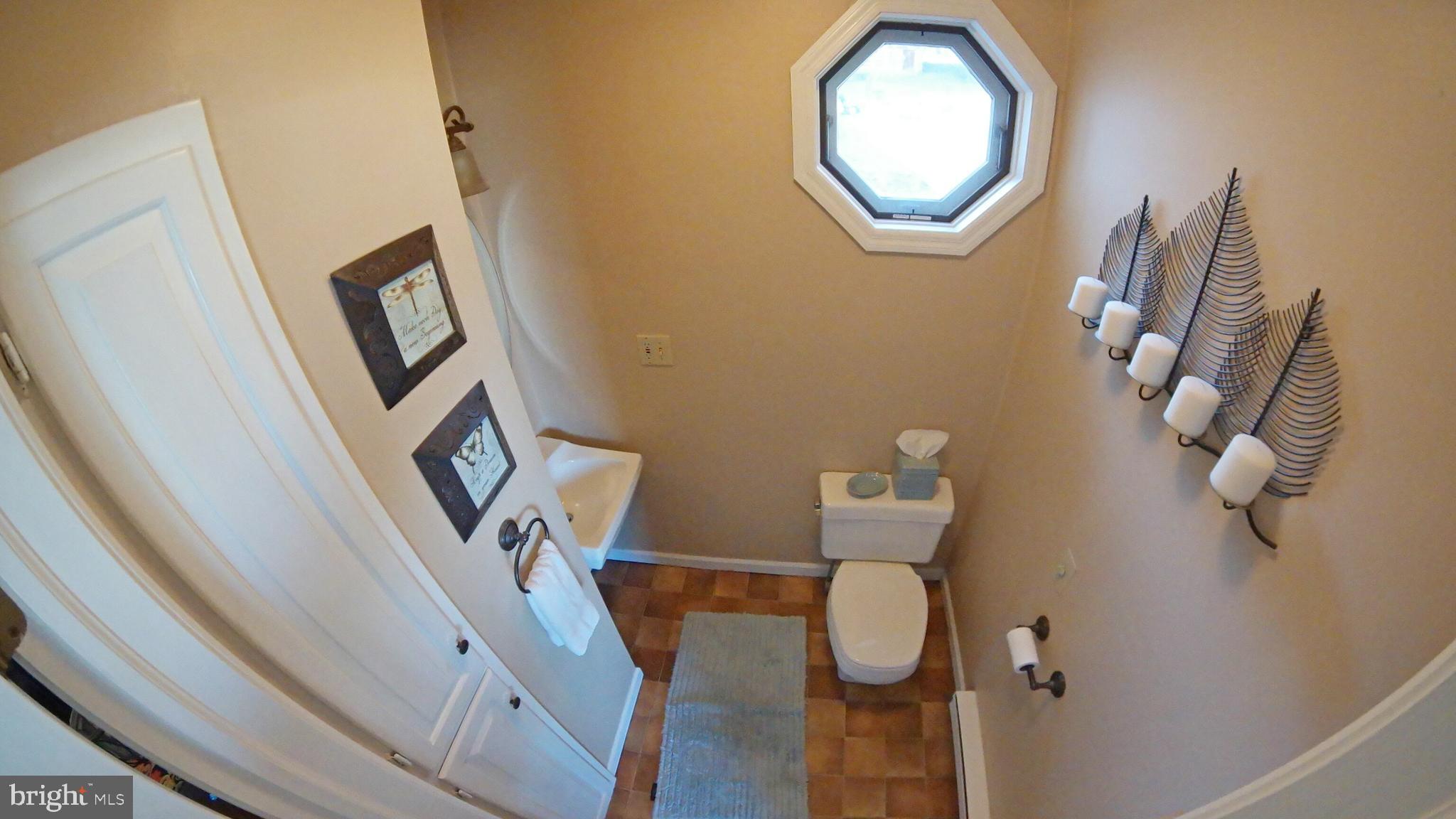 KLEINFELTERSVILLE - Residential