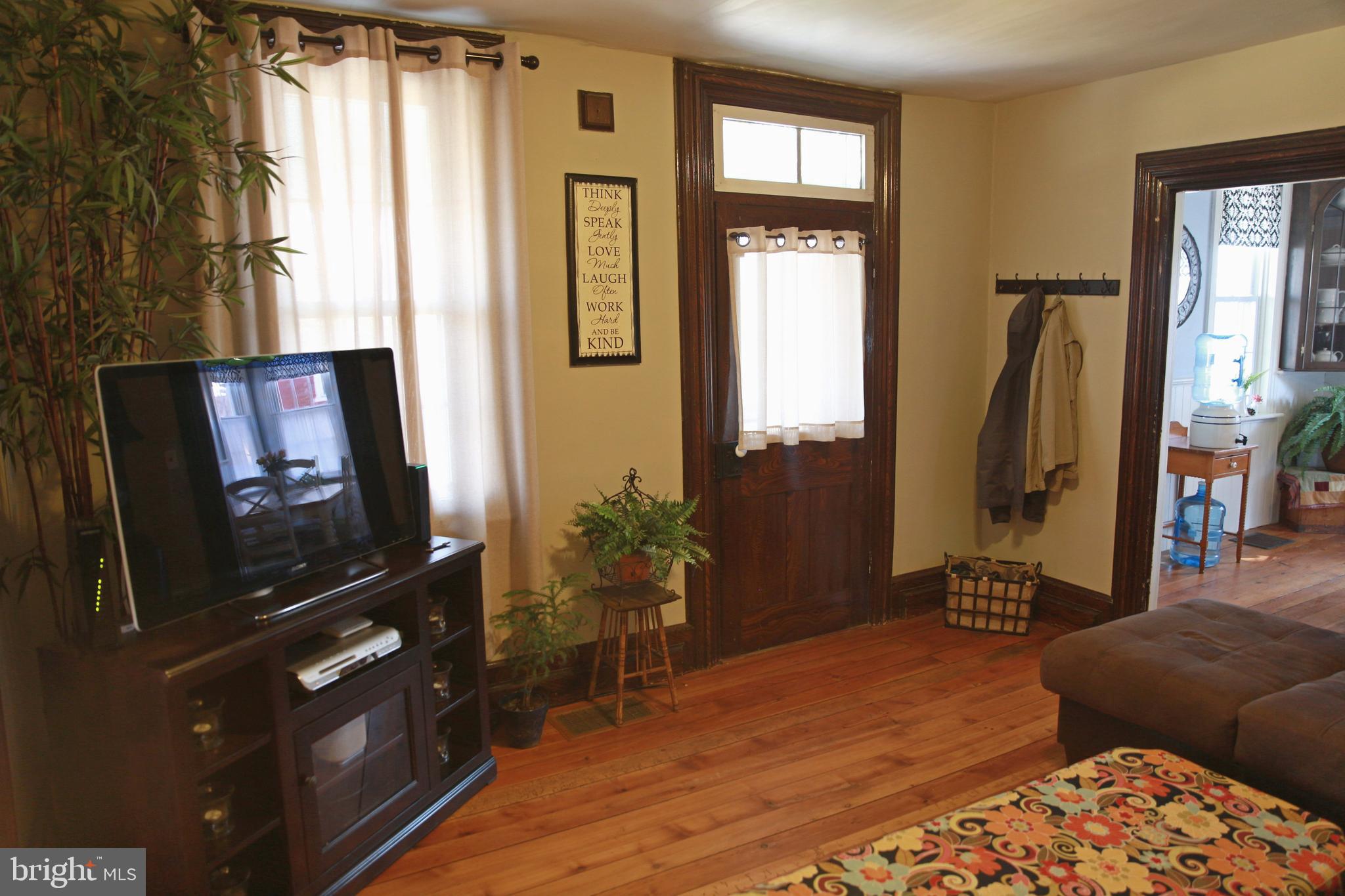 KLEINFELTERSVILLE - Residential