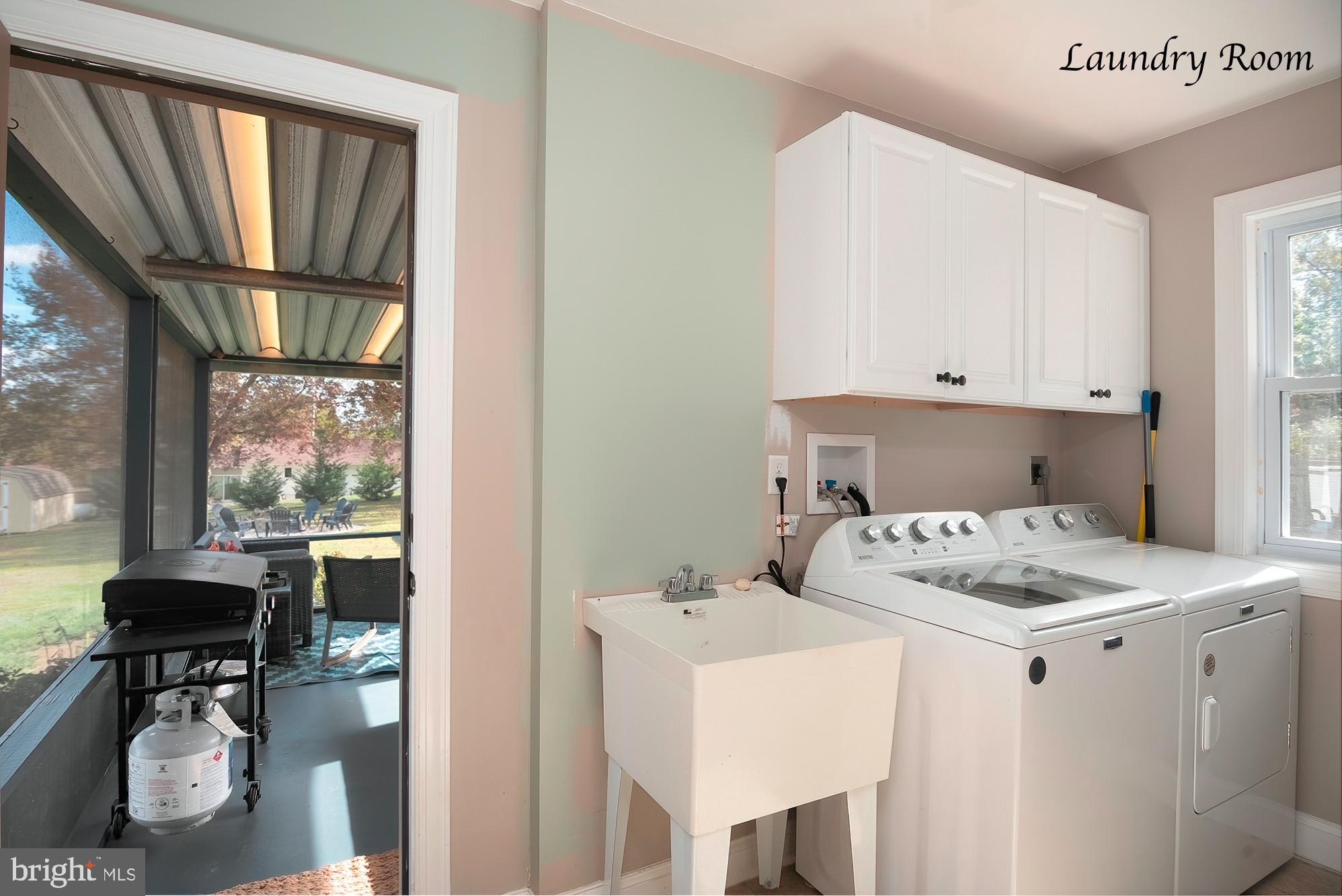 APPLETON ACRES - Residential