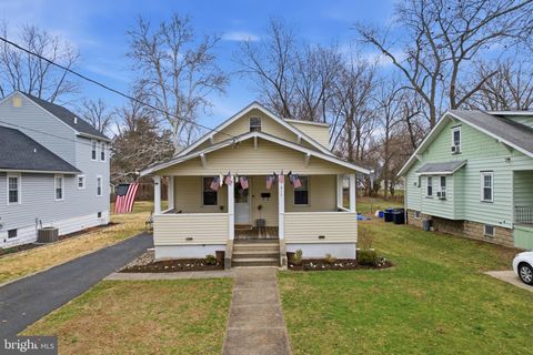 Homes For Sale - 317 S Washington Avenue<br/> MOORESTOWN, NJ 08057