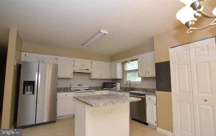 SERENA FOREST - Residential Lease