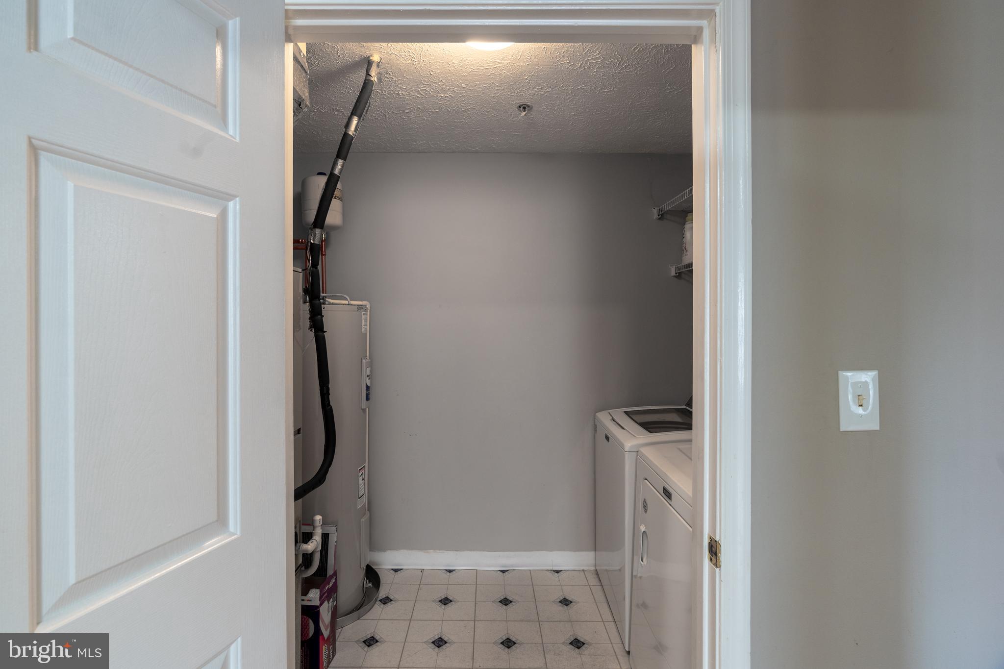 PINEY ORCHARD - Residential Lease