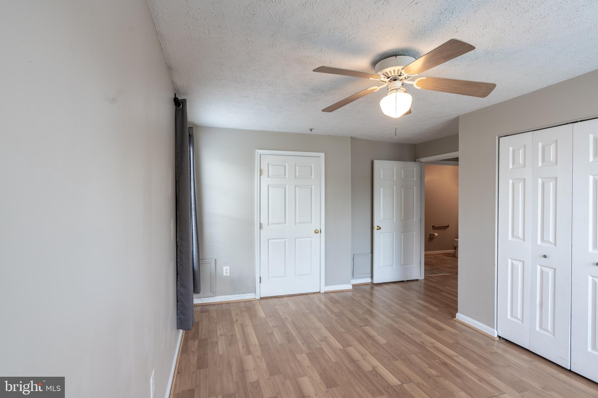 PINEY ORCHARD - Residential Lease