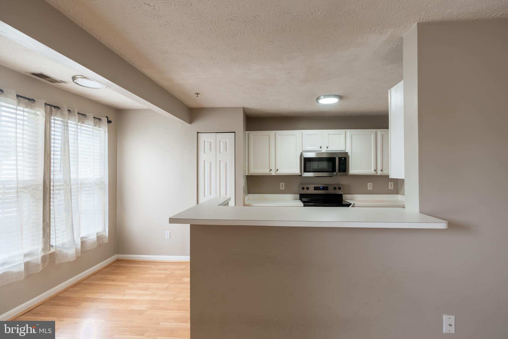 PINEY ORCHARD - Residential Lease