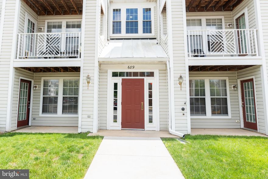 Welcome Home!  Located in the highly sought out Piney Orchard community, this charming and spacious first floor condo offers 2 bedrooms, 2 full bathrooms and 1012 square feet of living space.  As you step inside, you'll be greeted by an open floor plan that seamlessly connects the living room and a separate formal dining room, perfect for entertaining guests or enjoying cozy meals with loved ones.
Natural light floods the space, highlighting the ample storage and the convenience of an in-unit washer and dryer. Step outside onto the patio to savor your morning coffee or unwind after a long day.
Conveniently located minutes from Fort Meade, NSA, and the MARC Train. It is also near restaurants, Arundel Mills Mall, Waugh Chapel, and easy access to DC, Baltimore, and Annapolis. Landlord pays HOA fee. No pets. Available Immediately