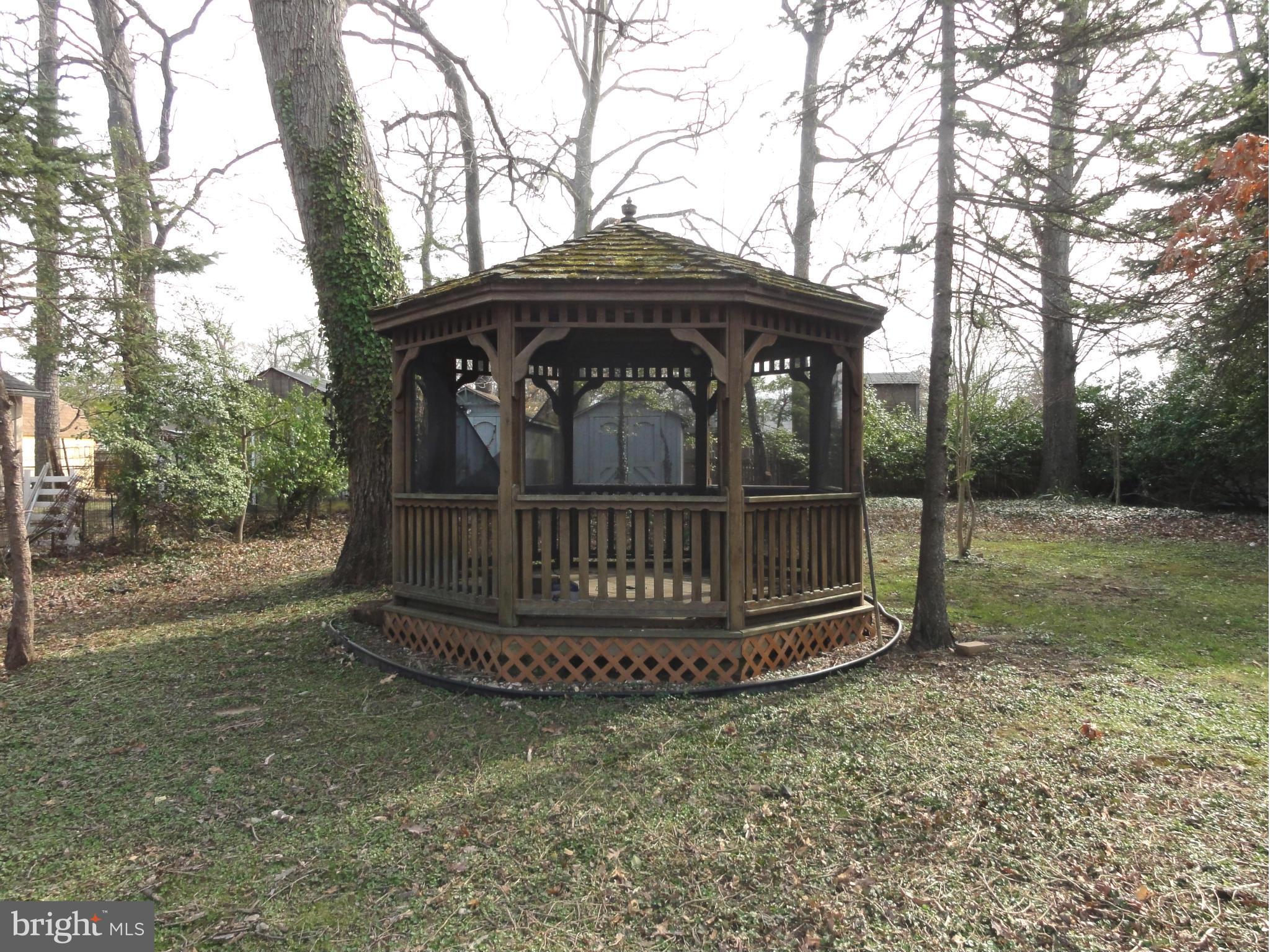 LINTHICUM - Residential