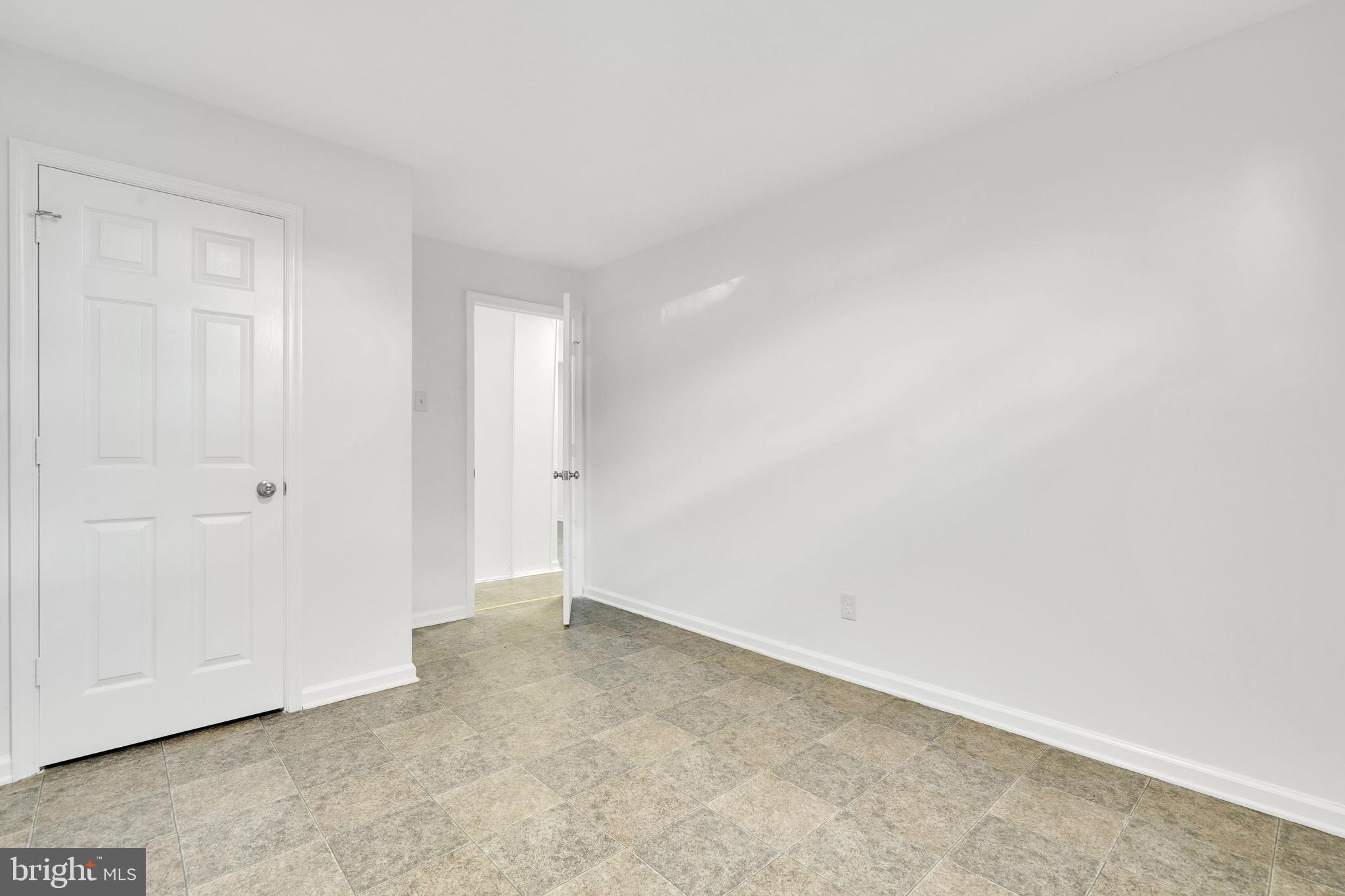 WOODLAWN MEWS - Residential