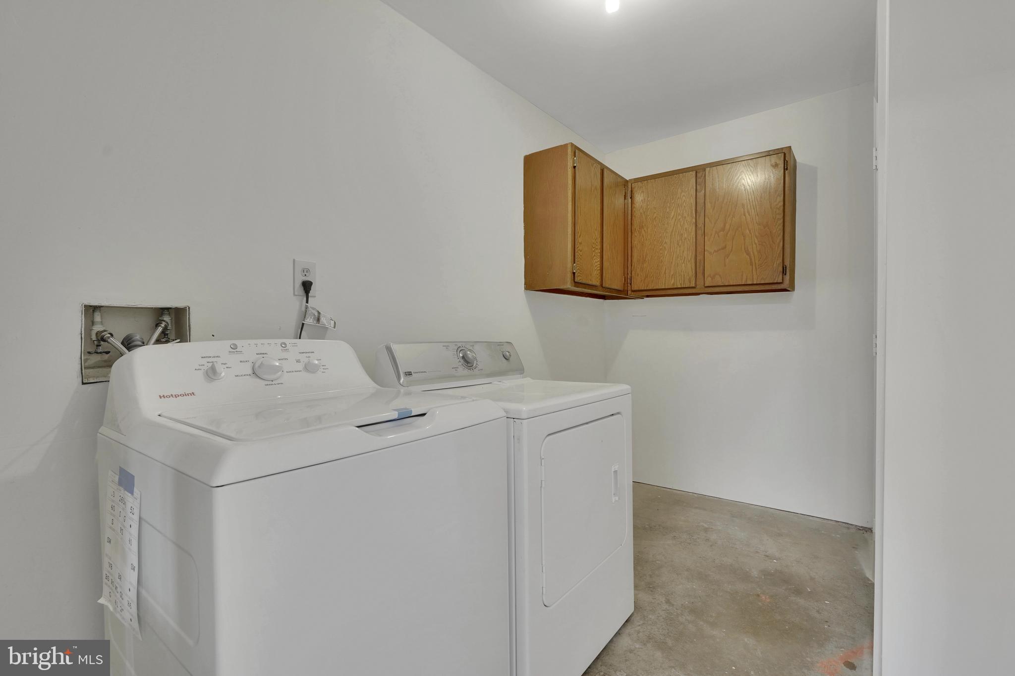 WOODLAWN MEWS - Residential