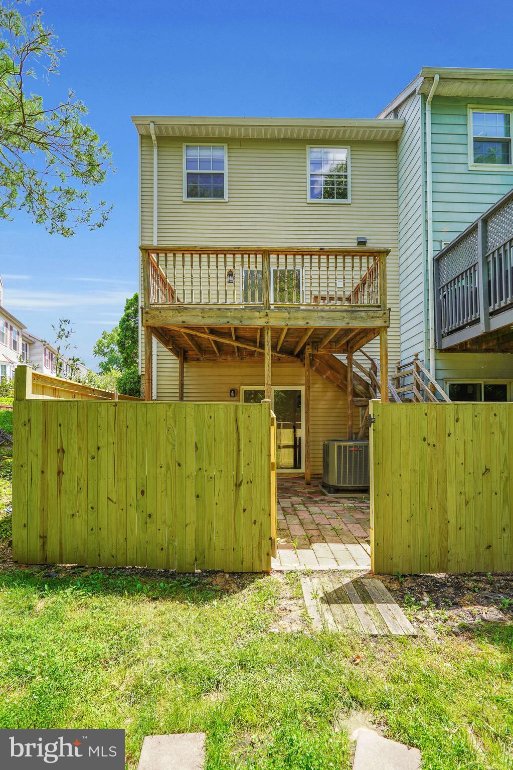 WOODLAWN MEWS - Residential