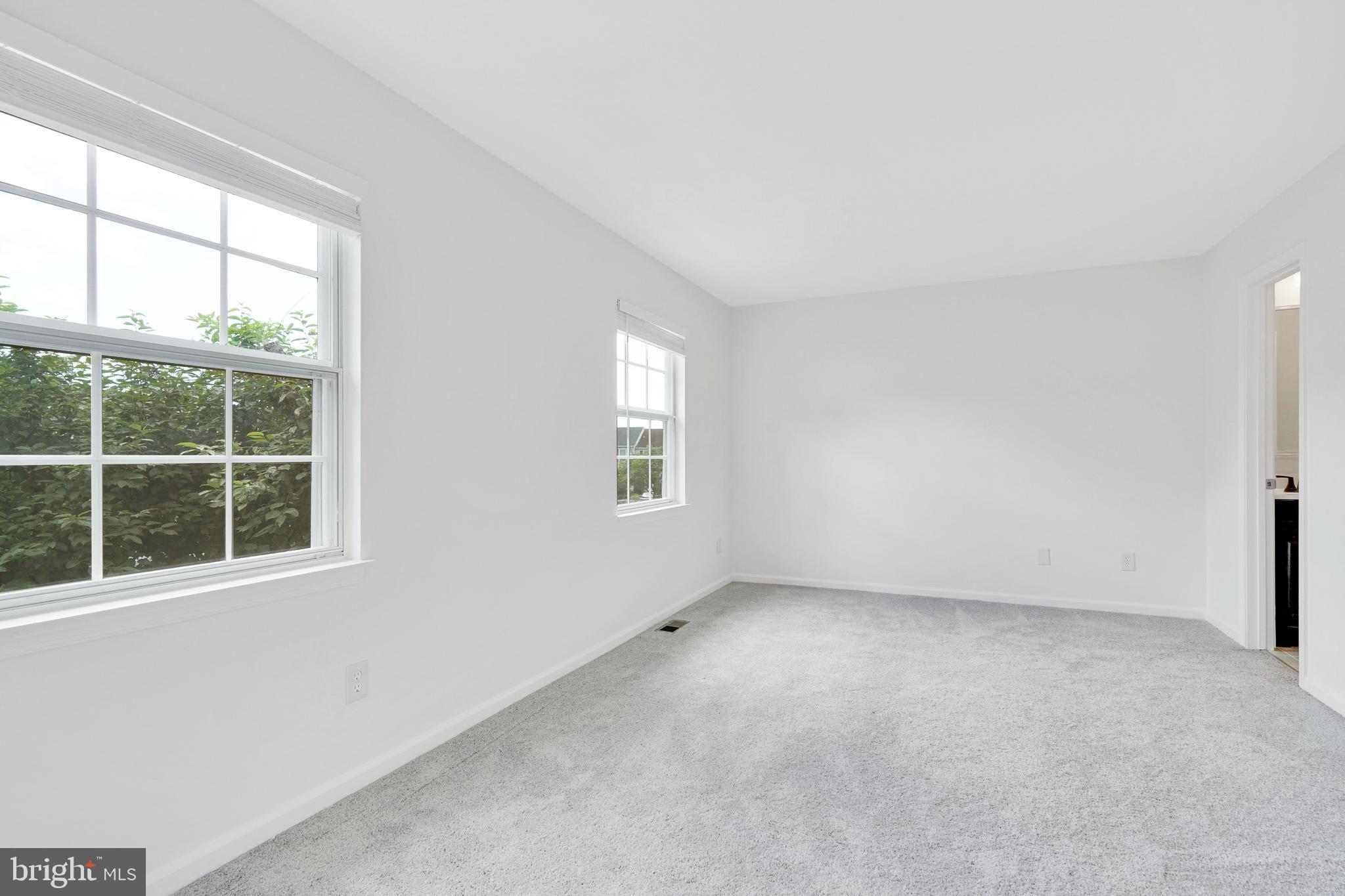 WOODLAWN MEWS - Residential