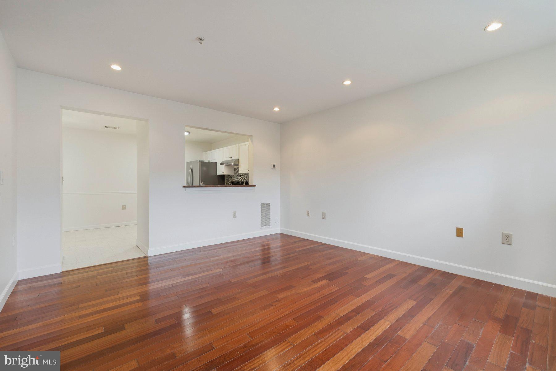 GERMANTOWN ESTATES - Residential