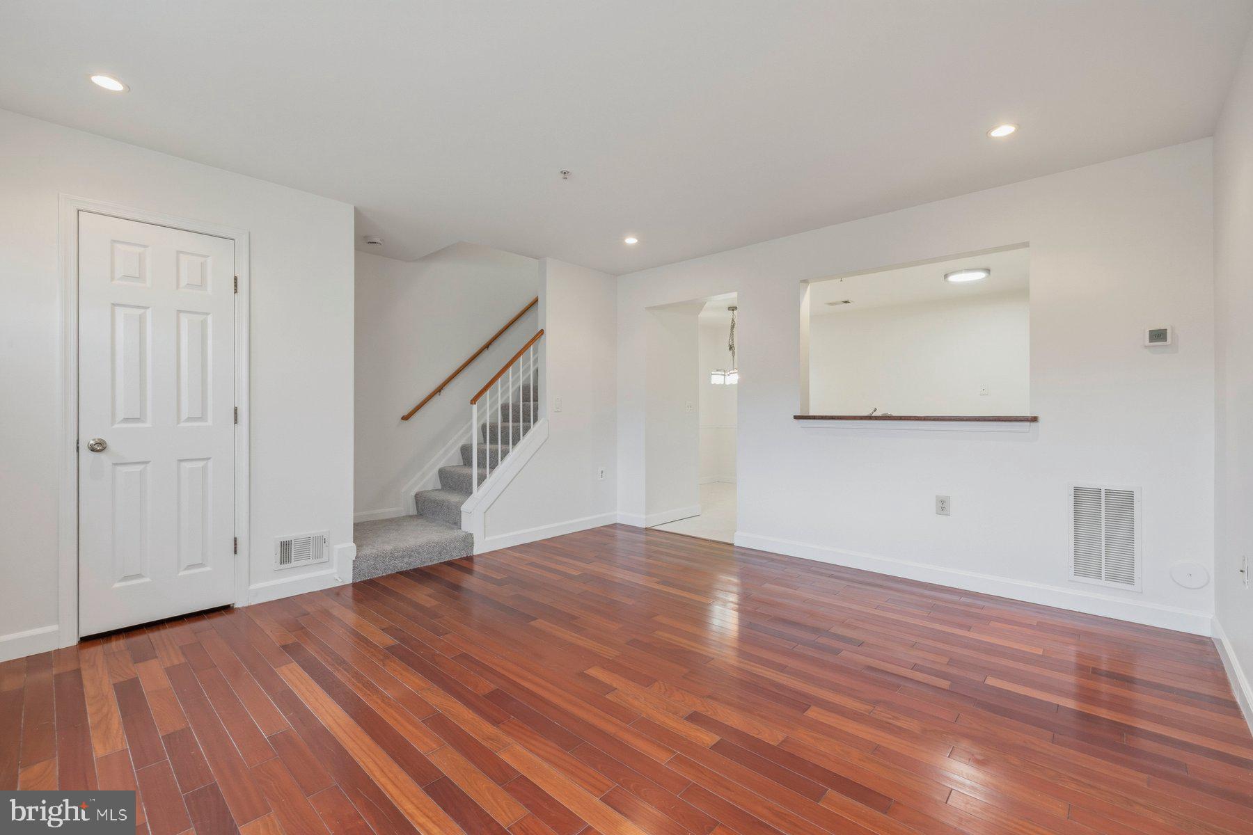 GERMANTOWN ESTATES - Residential