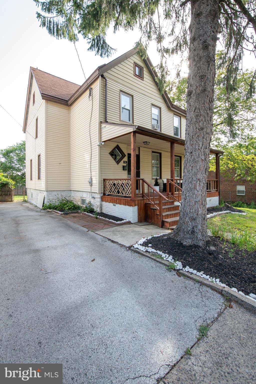 619 PAXSON AVENUE