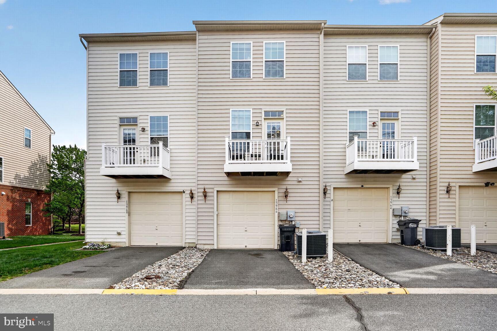 HEATHCOTE COMMONS - Residential