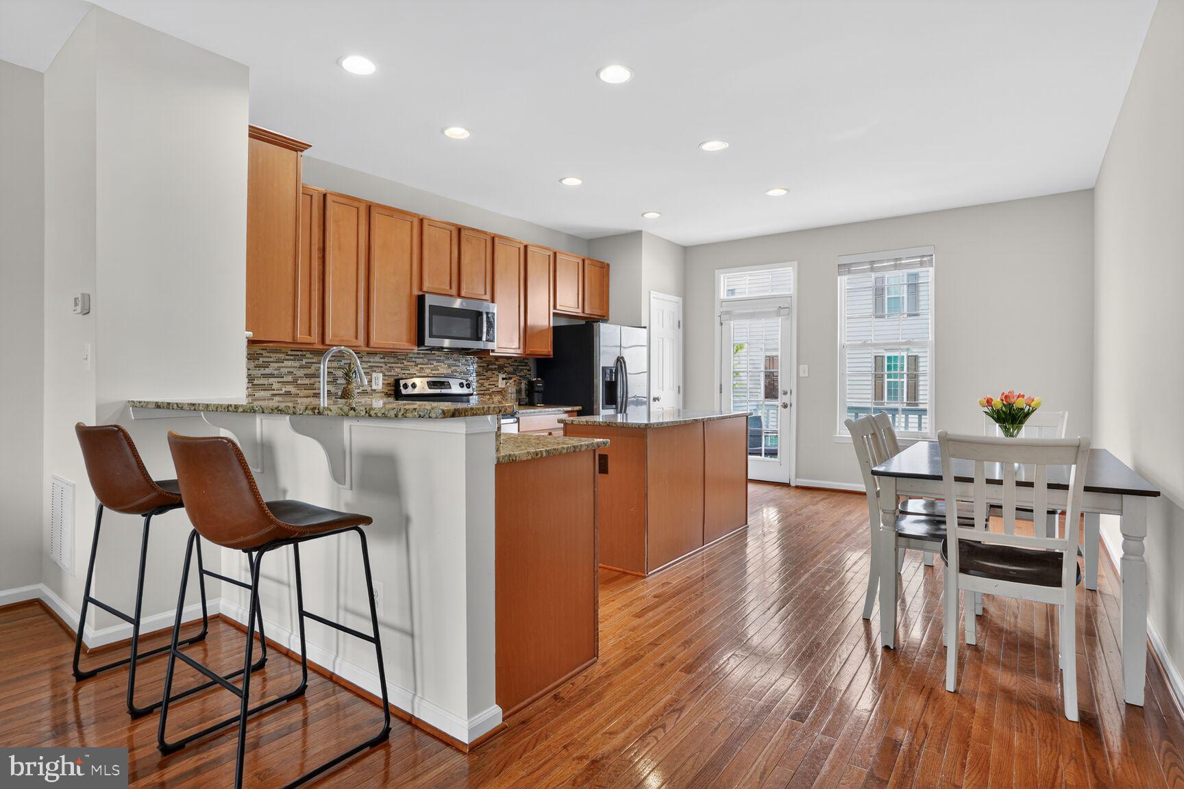 HEATHCOTE COMMONS - Residential