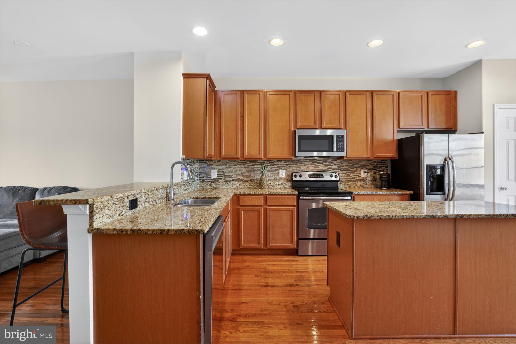 HEATHCOTE COMMONS - Residential