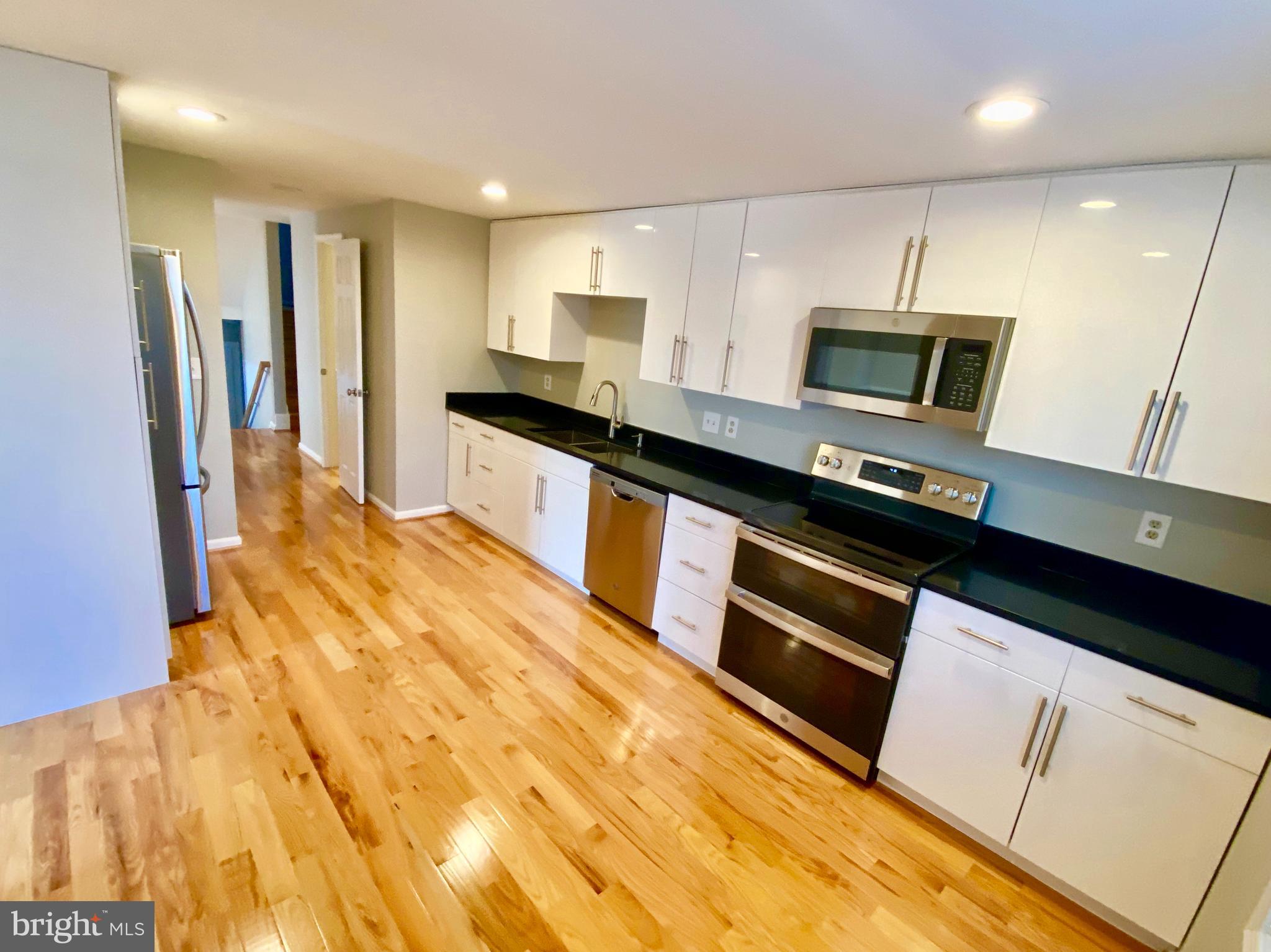 CARDINAL GLEN - Residential Lease