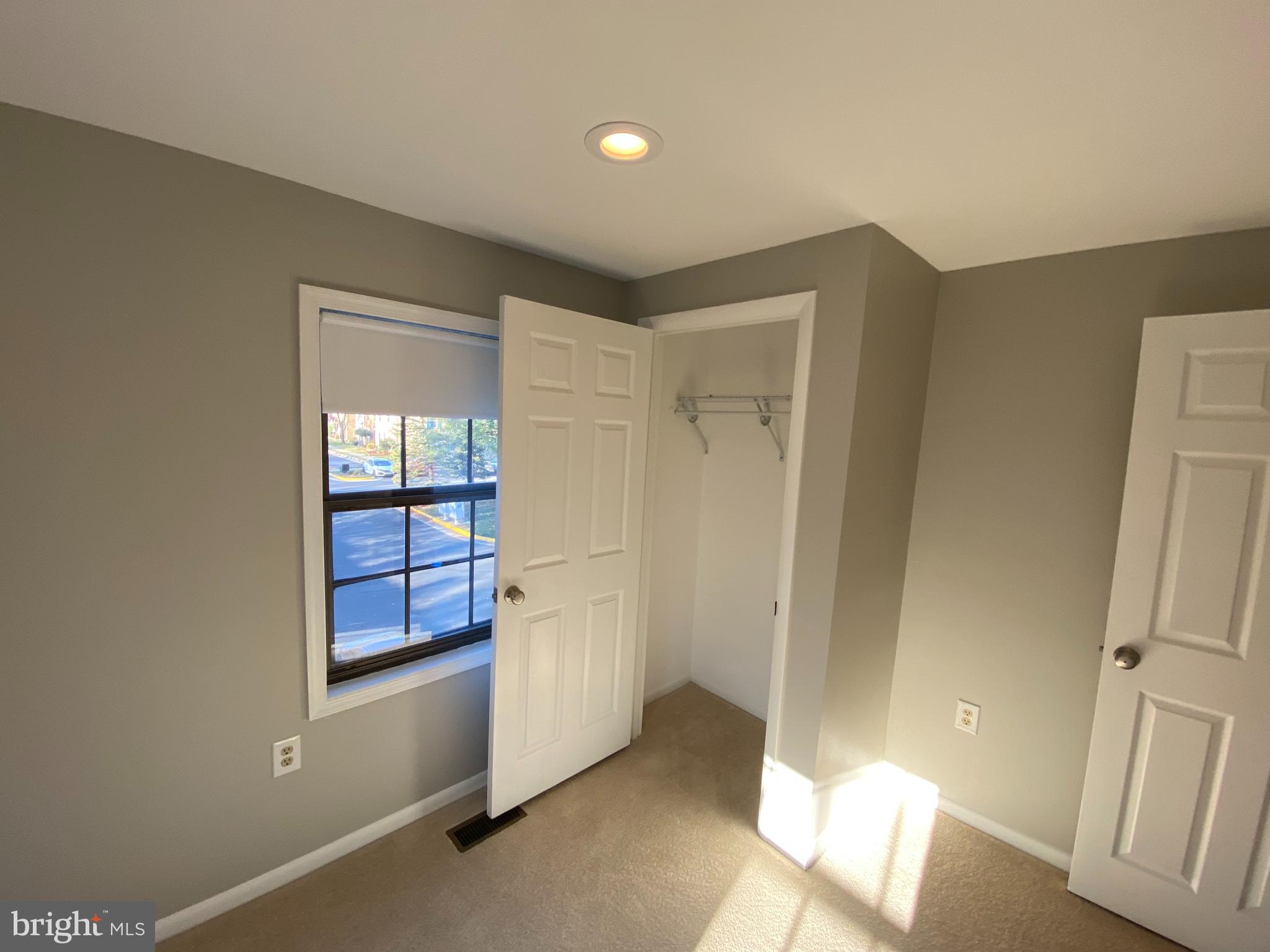 CARDINAL GLEN - Residential Lease