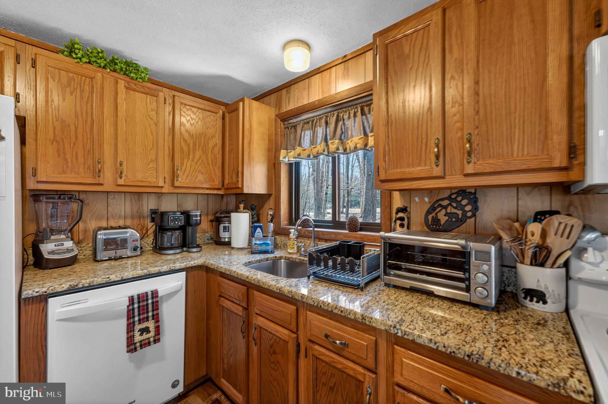 LOCUST LAKE VILLAGE - Residential