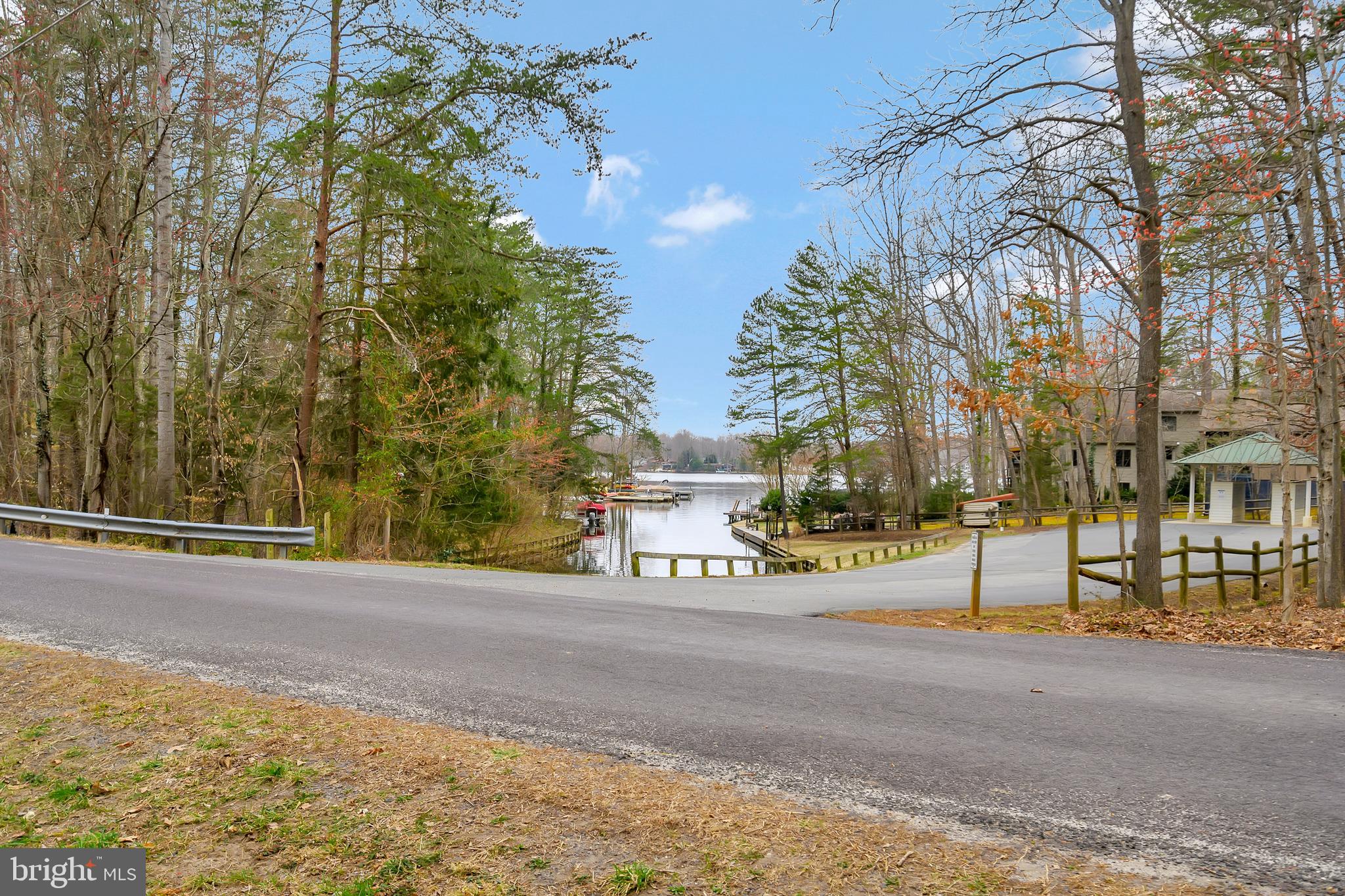 LAKE OF THE WOODS - Residential