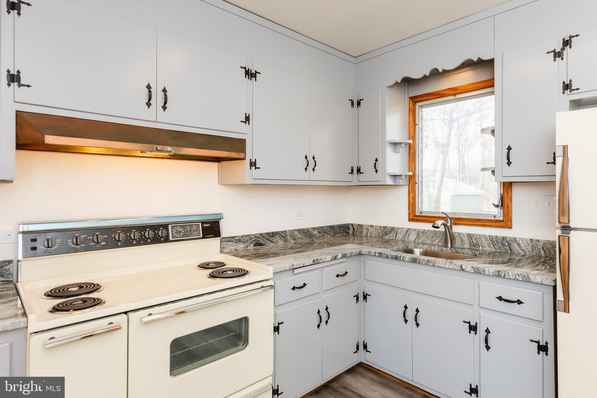 JOPPA VILLAGE - Residential