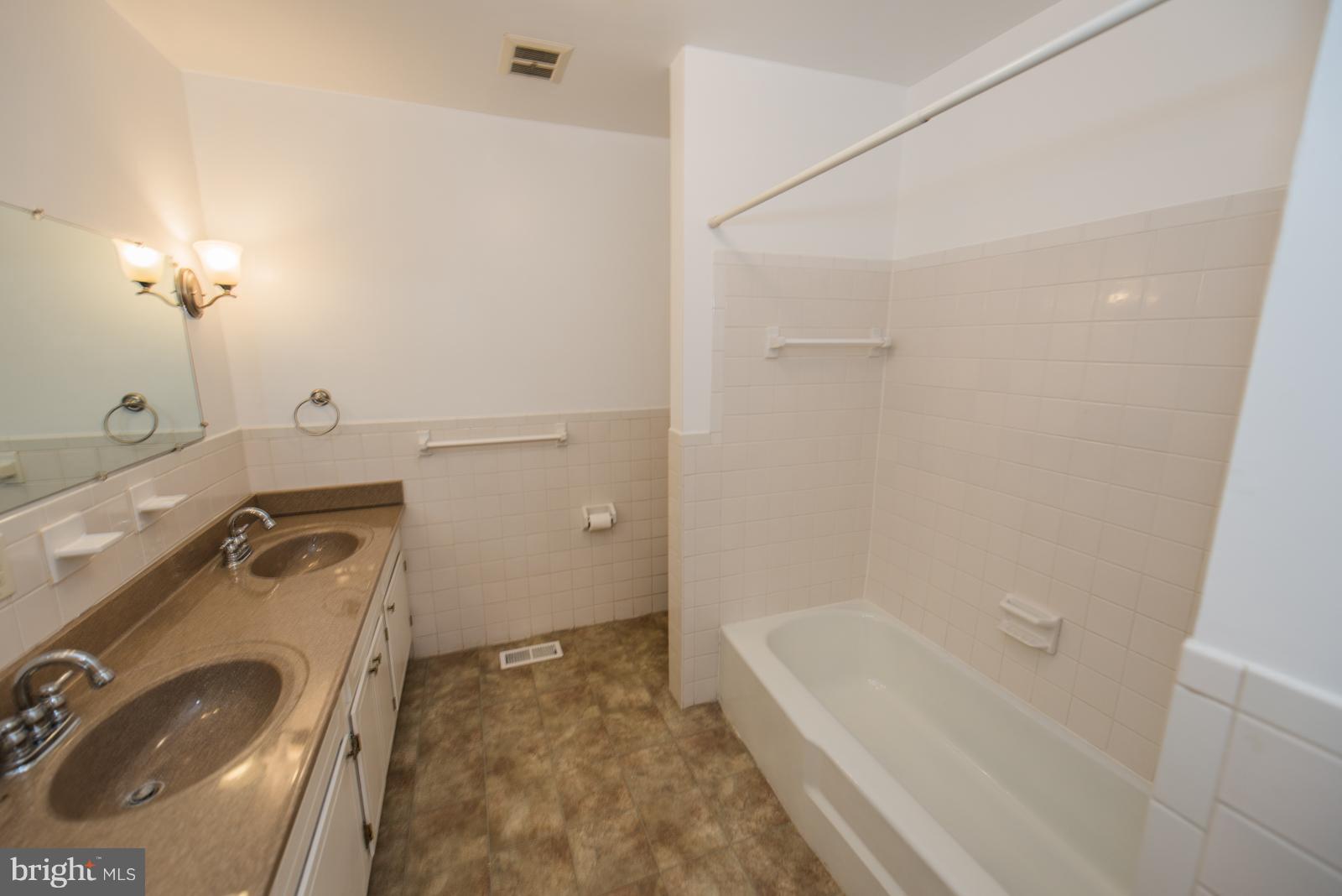 STEAMBOAT RUN - Residential