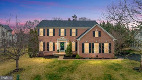 Photo of 13624 Newtonmore Place, BRISTOW, VA 20136 (MLS # VAPW2113156)