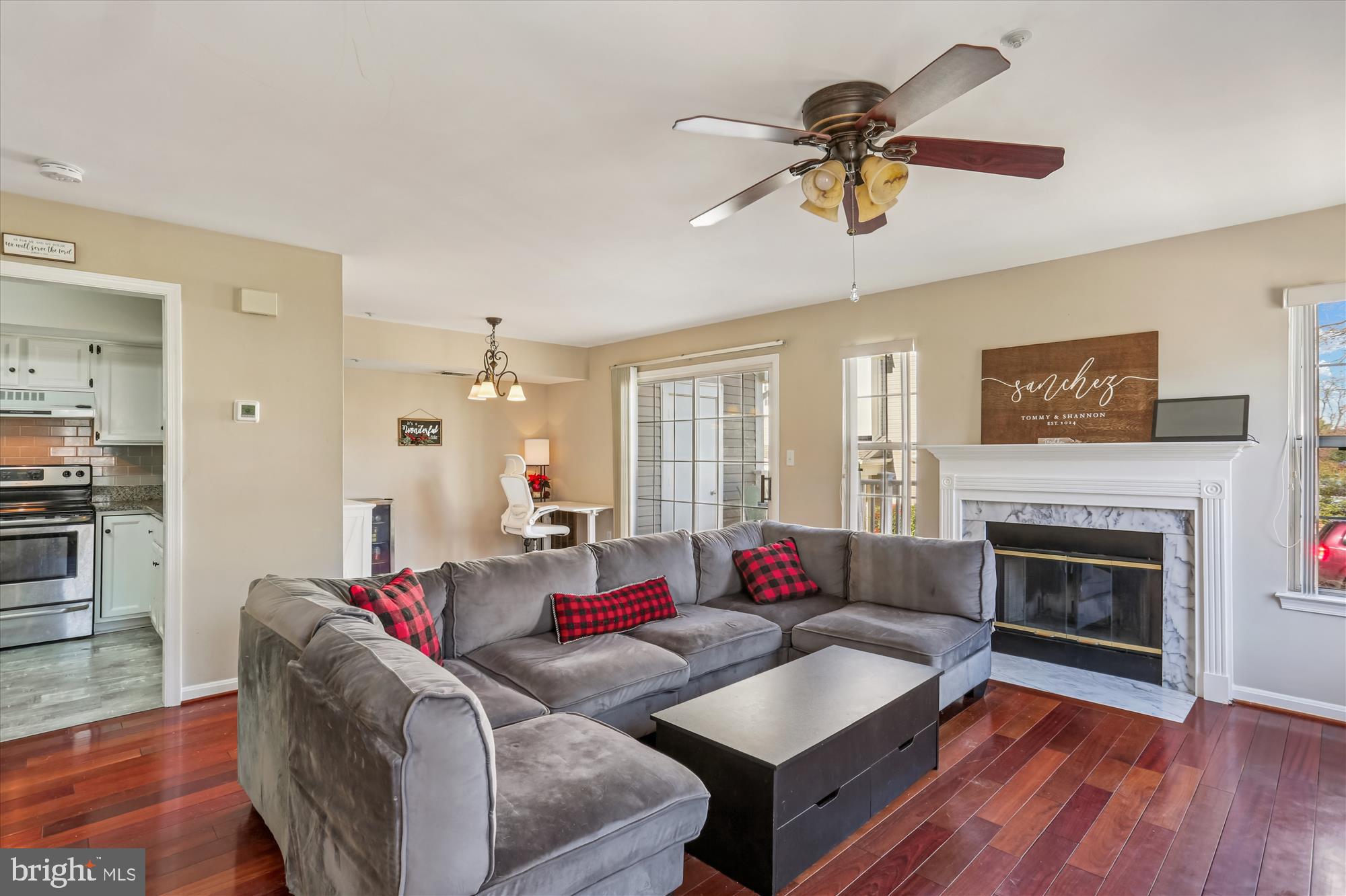 19932 DUNSTABLE CIRCLE 202