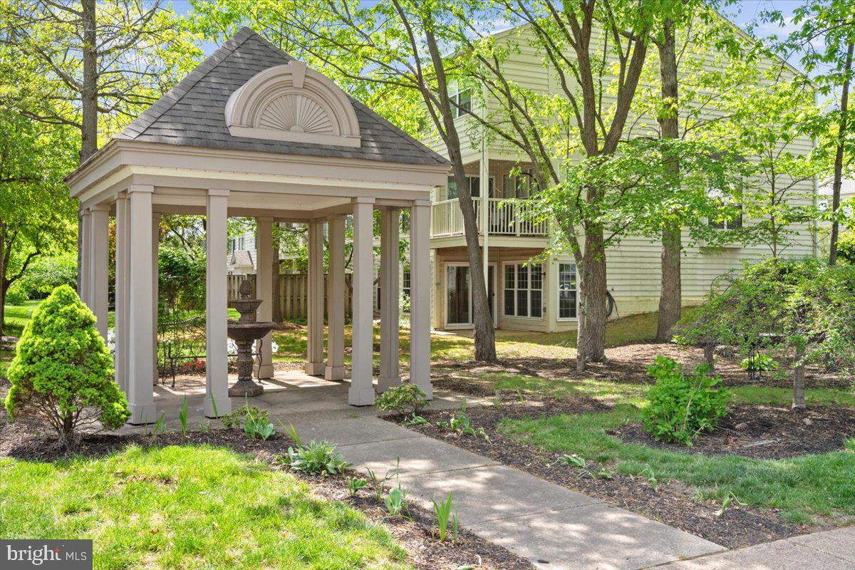 BULL RUN CONDO - Residential Lease