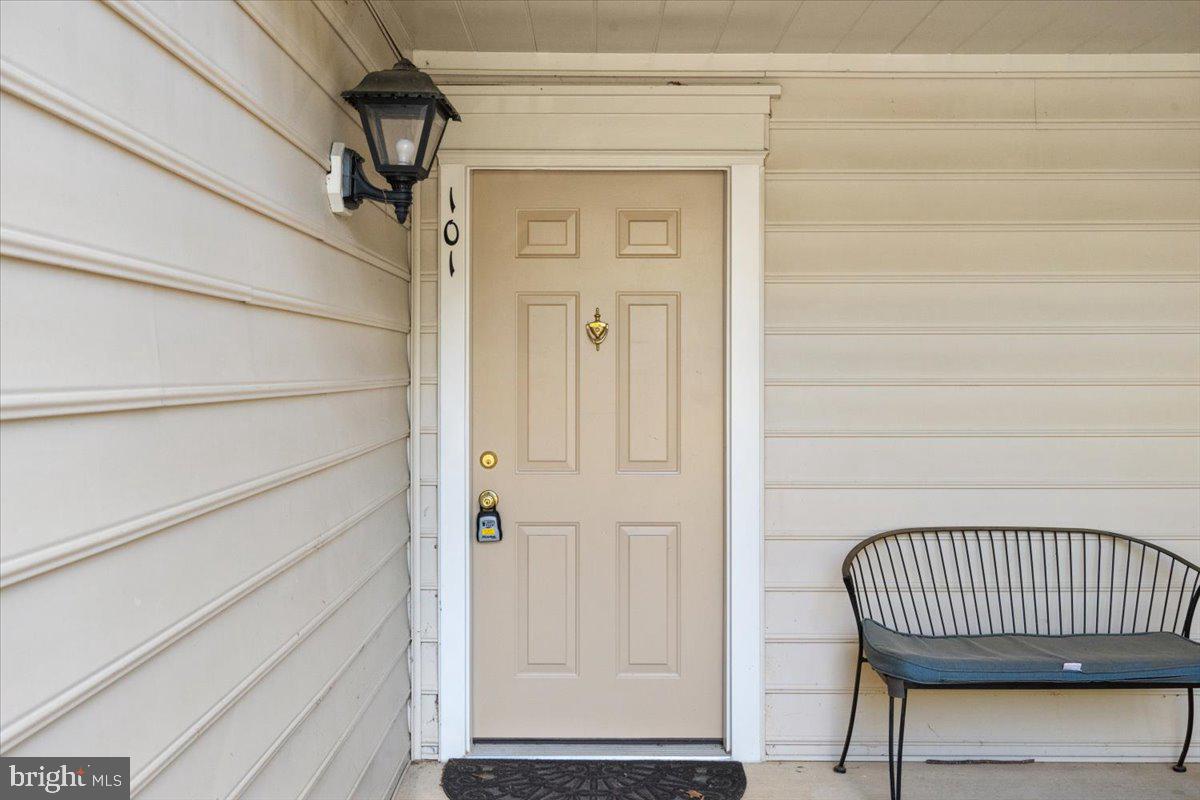 BULL RUN CONDO - Residential Lease