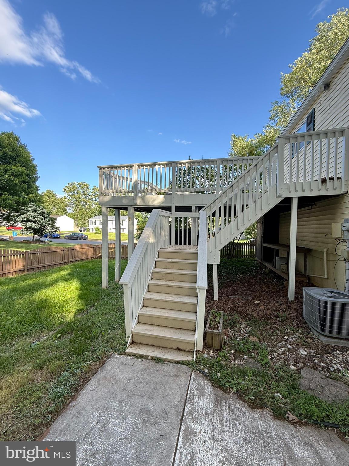 PLEASANT VALLEY - Residential Lease