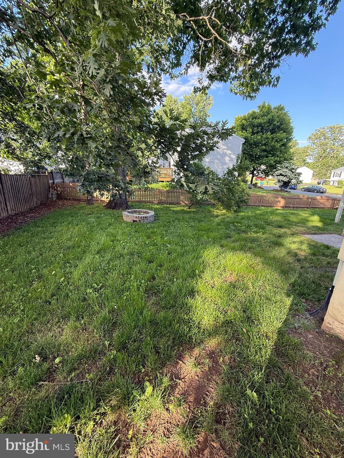 PLEASANT VALLEY - Residential Lease