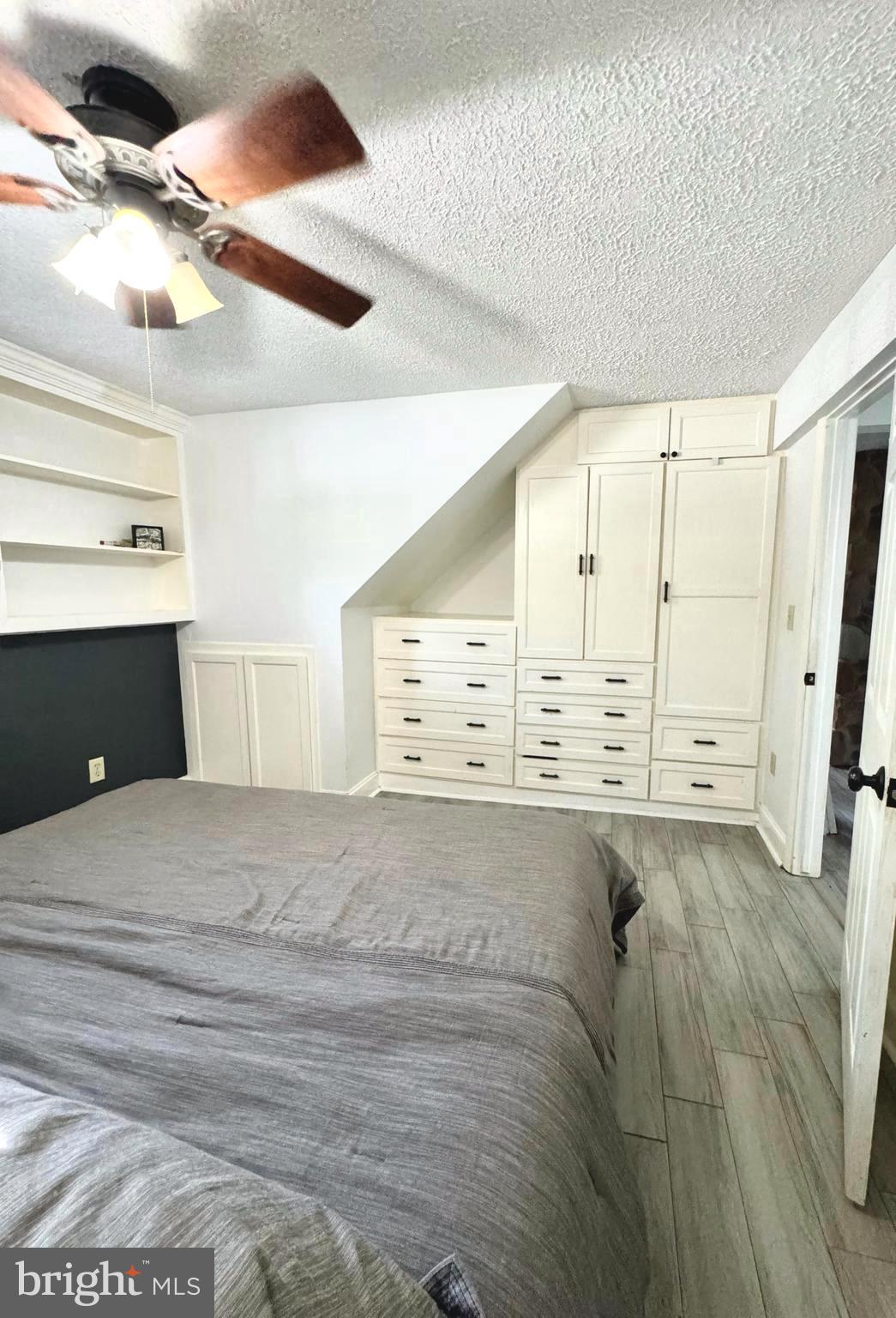 PLEASANT VALLEY - Residential Lease