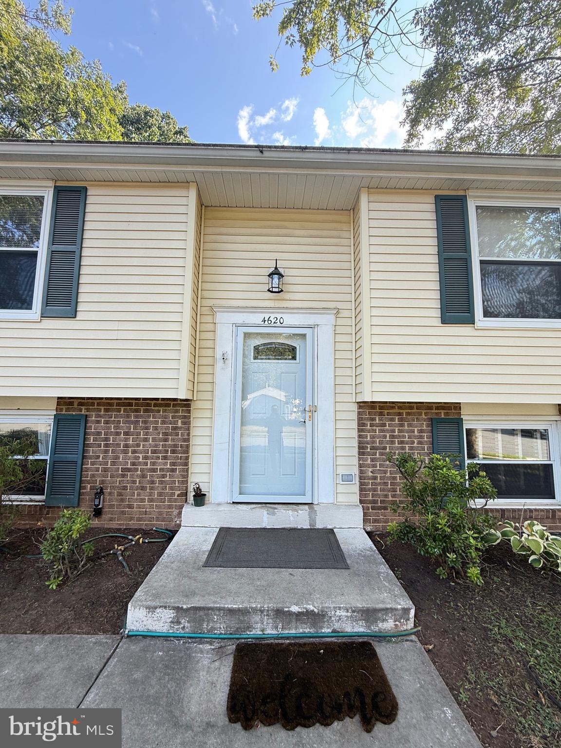 PLEASANT VALLEY - Residential Lease