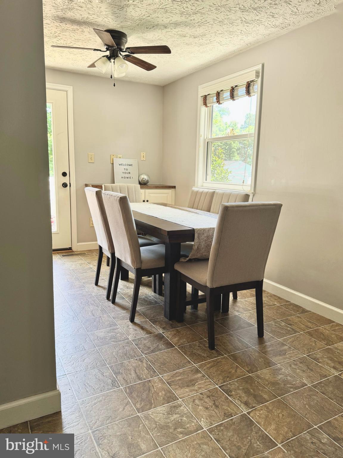 PLEASANT VALLEY - Residential Lease