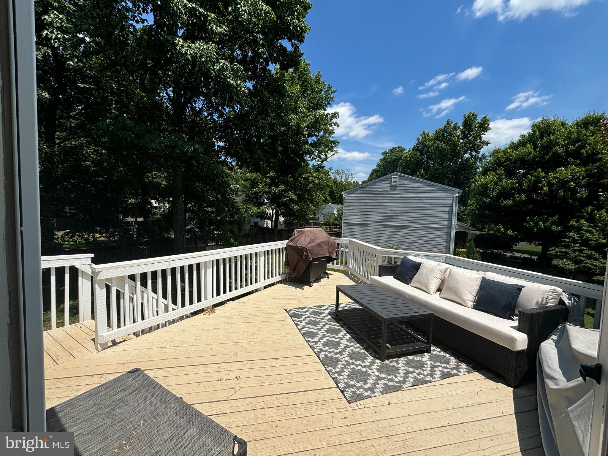 PLEASANT VALLEY - Residential Lease