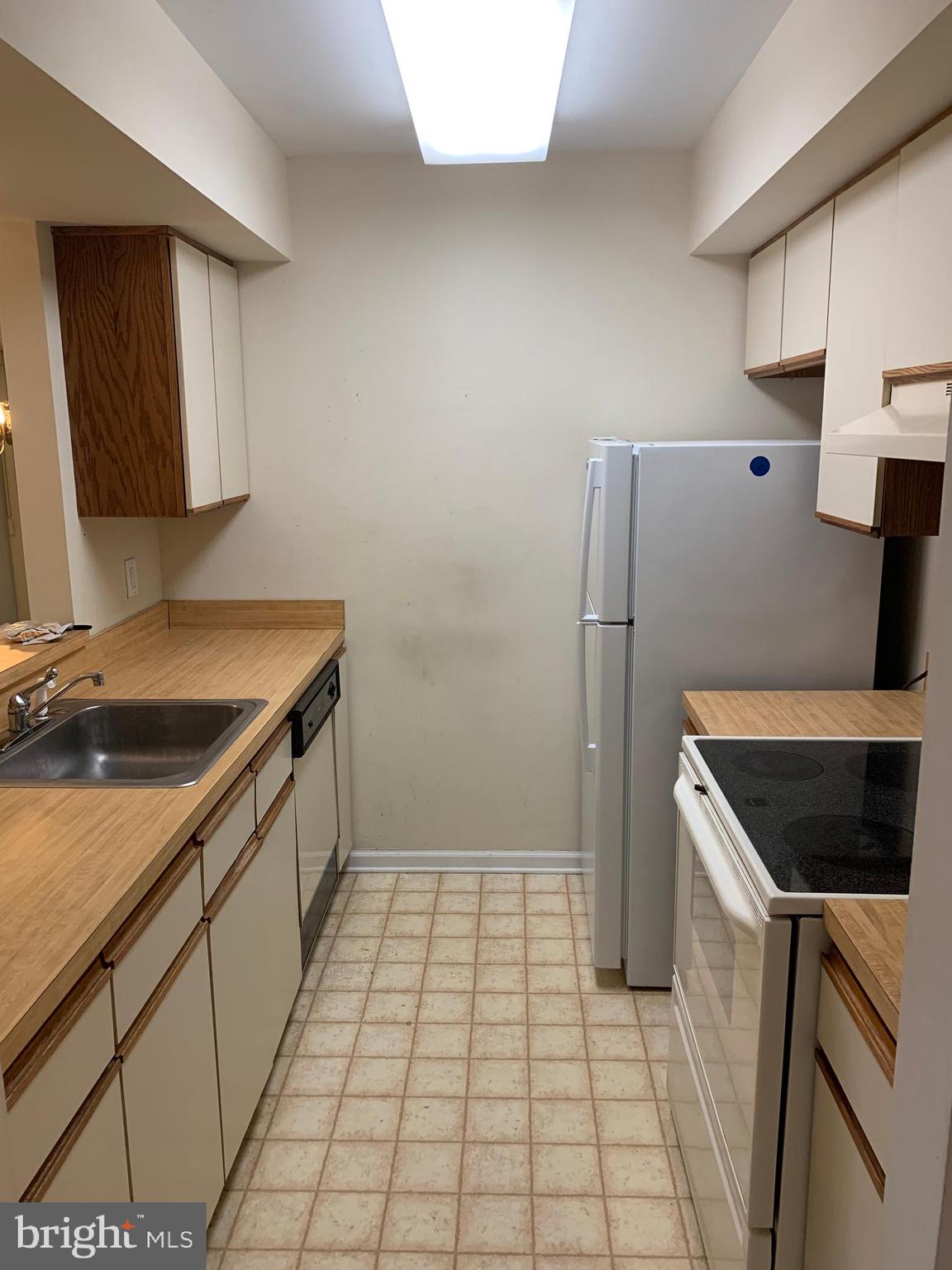 HAMPTON GREENS - Residential