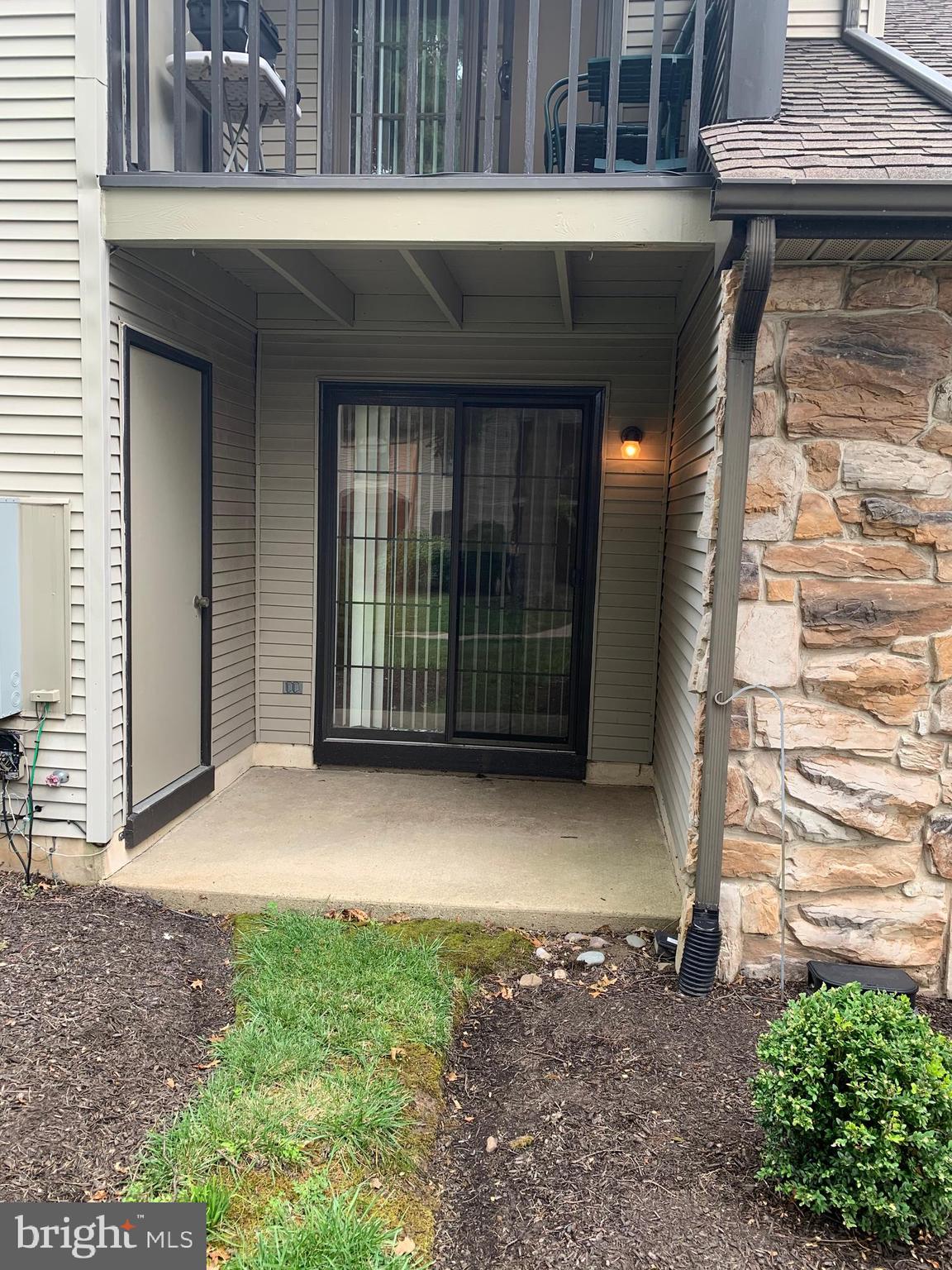 HAMPTON GREENS - Residential