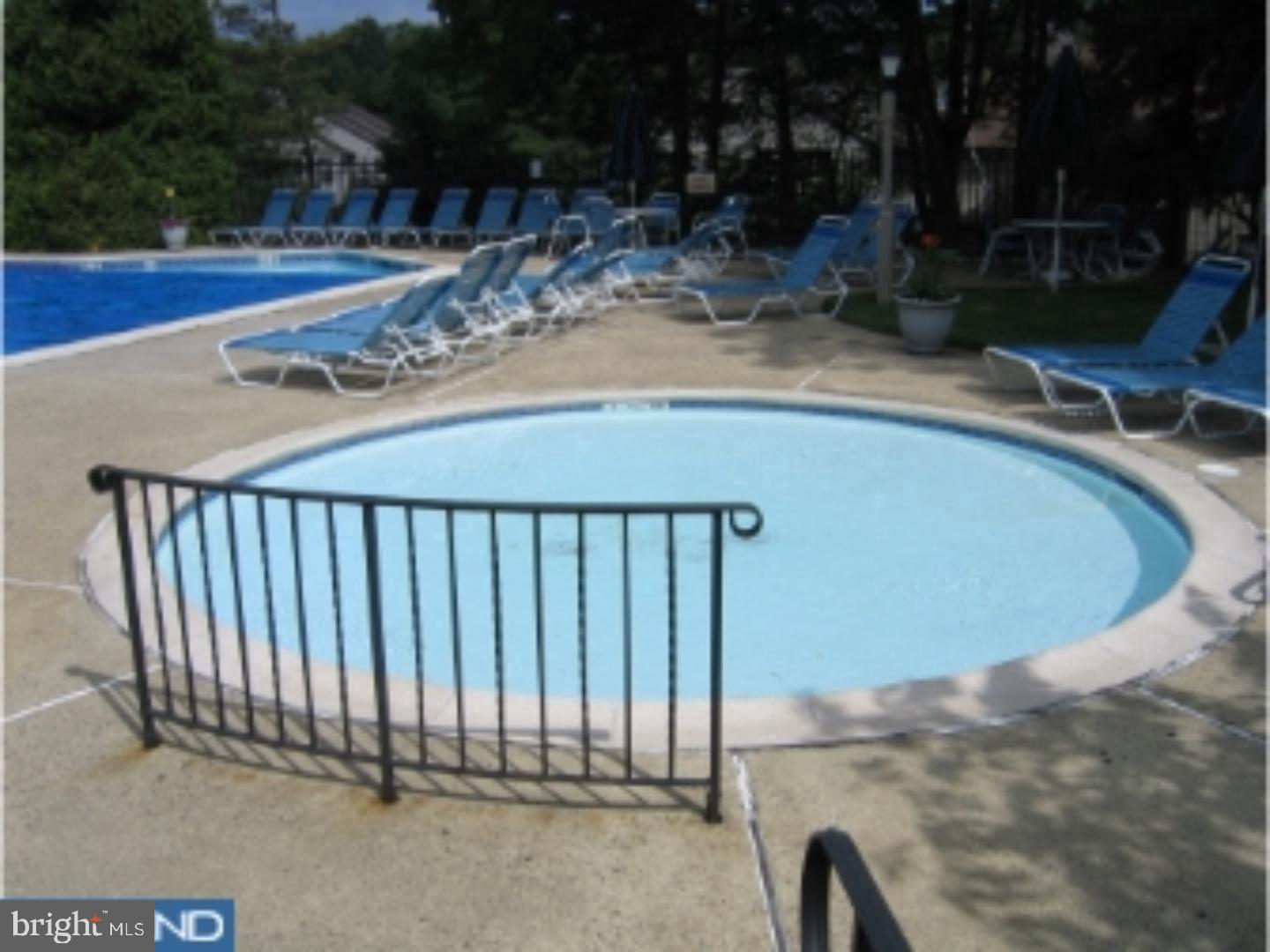 HAMPTON GREENS - Residential