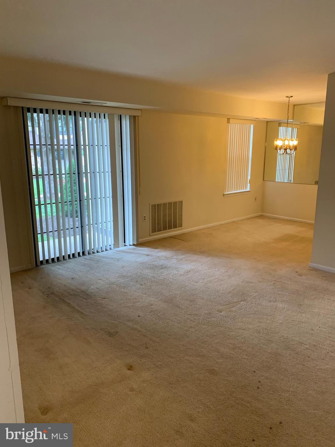 HAMPTON GREENS - Residential