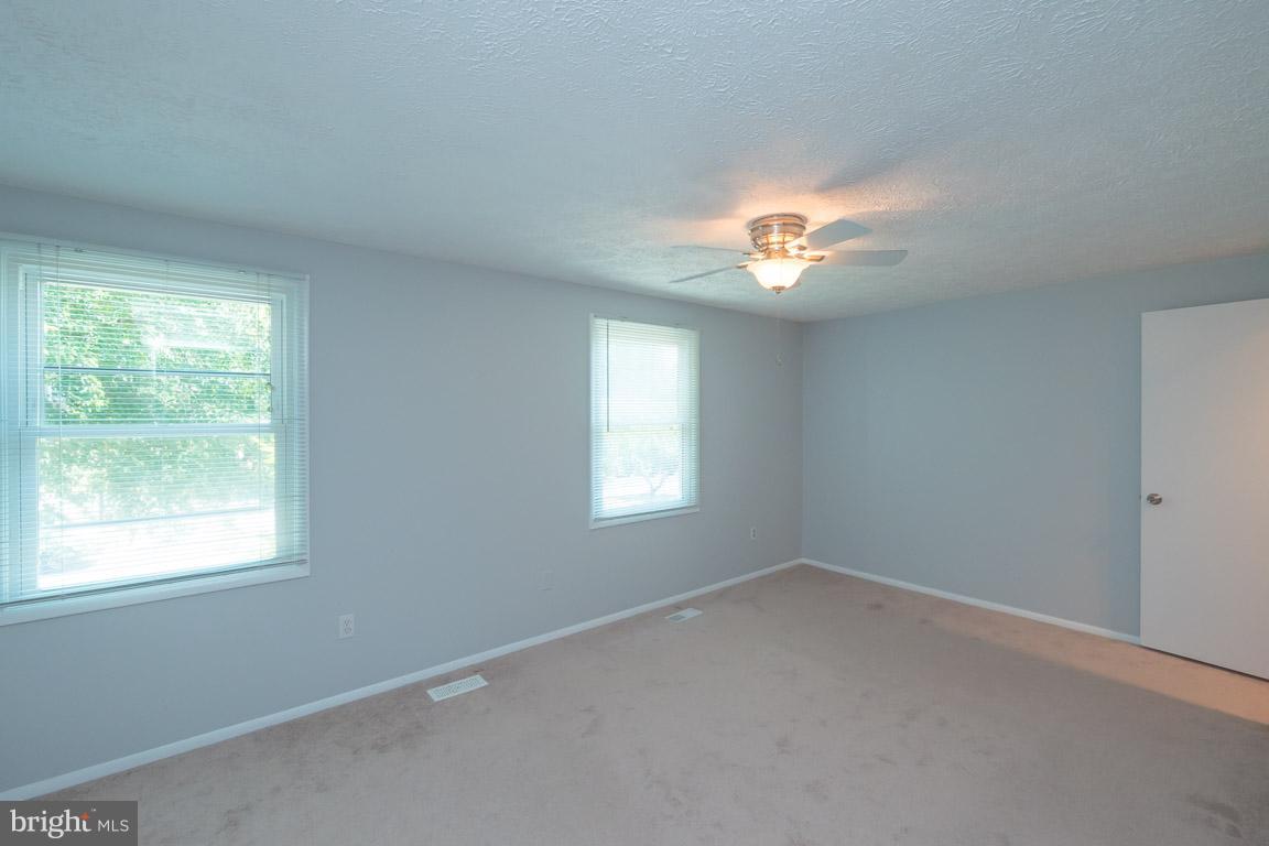 NEWINGTON FOREST - Residential