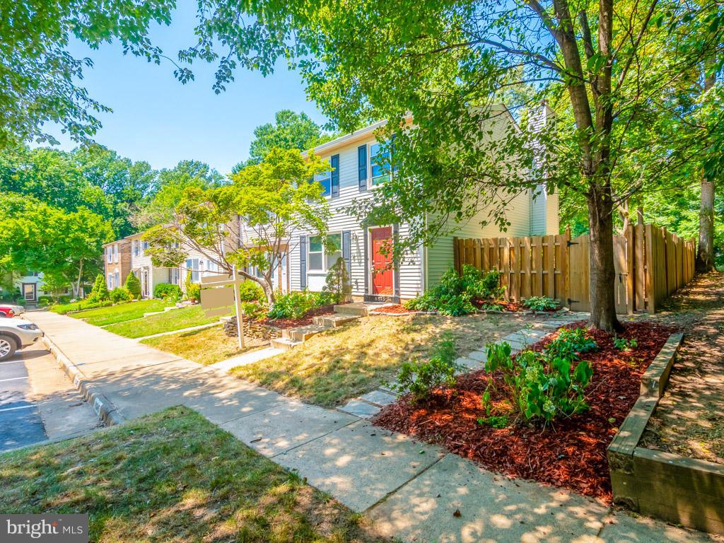 NEWINGTON FOREST - Residential